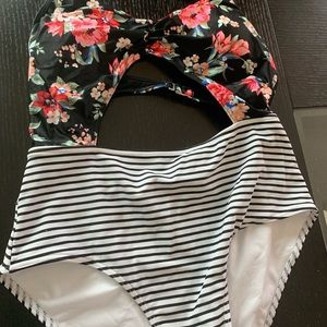 Abercrombie and Fitch one piece bathing suit